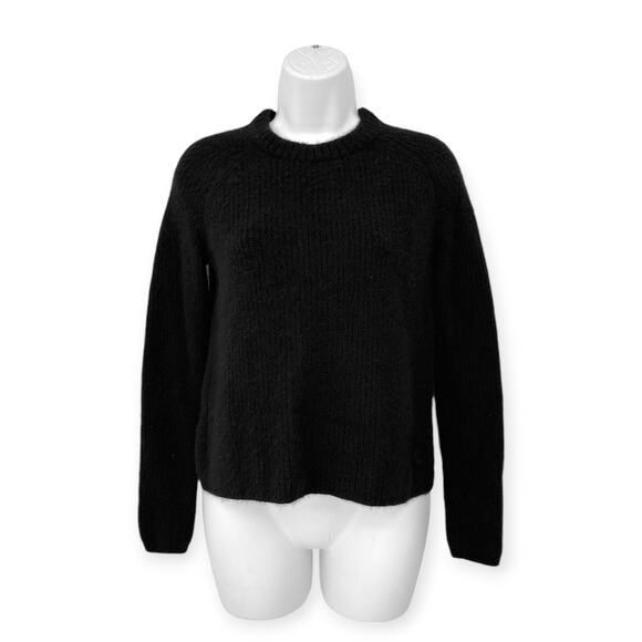 Jenni Kayne | Small | Cashmere Boxy Ribbed Crewneck Fisherman Sweater in Black - Picture 7 of 11